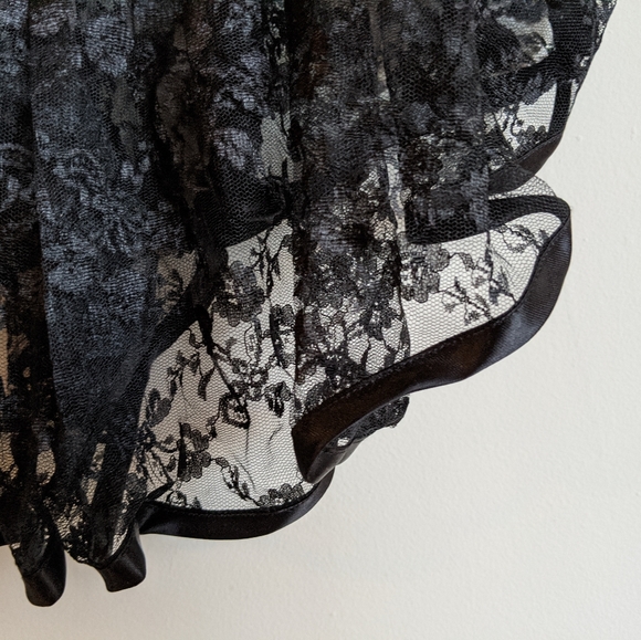 NWT Black Lace Romper Playsuit w/ Silk Bow - Picture 7 of 7